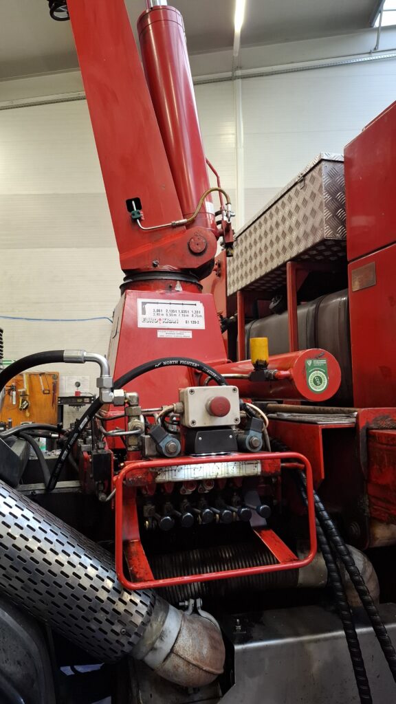 Remont hydrauliki w samochodach strażackich